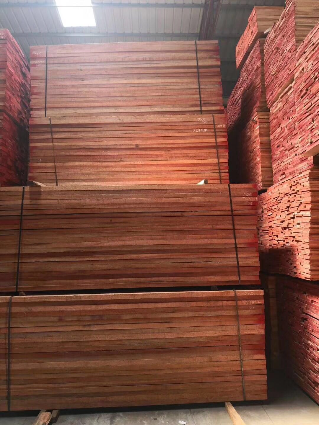 金絲檀木，海棠木，桃花芯，大量到貨中