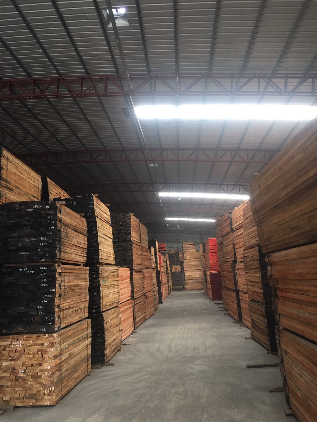 重胡桃木，海棠木，黃金胡桃木到貨貨訊